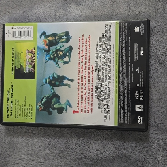 Teenage Mutant Ninja Turtles II: The Secret of the Ooze DVD - Picture 2 of 3